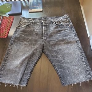 Levi Jeans Shorts Size W38 x L32